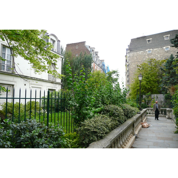 รูปถ่าย ฝรั่งเศส(France) ปารีส(Paris) มังท์มาร์เทรอ(Montmartre) 2007-06 57