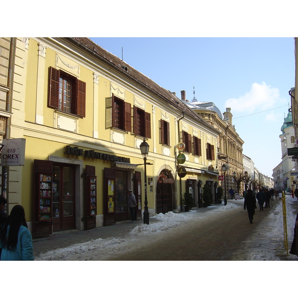 รูปถ่าย ฮังการี(Hungary) เปคส์(Pecs) 2005-03 67