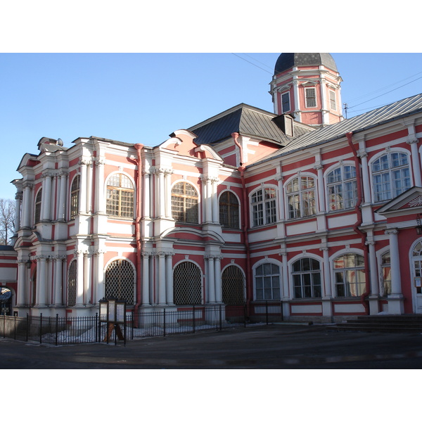 รูปถ่าย รัสเซีย(Russia) เซนต์ปีเตอร์สเบิร์ก(St Petersburg) อารามอเล็กซานเดอร์ เนฟสกี(Alexander Nevsky Monastery) 2006-03 5