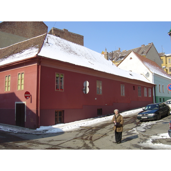 รูปถ่าย ฮังการี(Hungary) เปคส์(Pecs) 2005-03 66