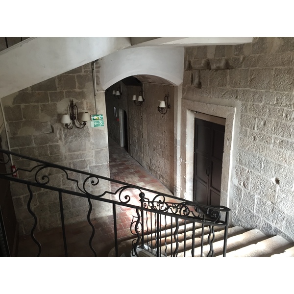 รูปถ่าย ฝรั่งเศส(France) แซ็งมักซีแม็ง-ลา-แซ็นต์-โบม(Saint Maximin la Sainte Baume) โรงแรมเลอกูว็องรัวยาล แซ็งมักซีแม็ง(Le Couvent Royal Saint Maximin Hotel) 2017-08 12
