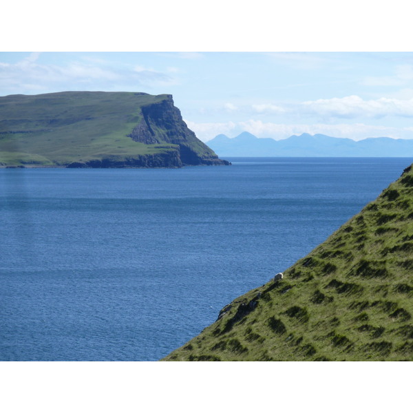 รูปถ่าย อังกฤษ(United Kingdom) เกาะสกาย(Skye) แหลมนีสต์พอยต์(Neist Point) 2011-07 49