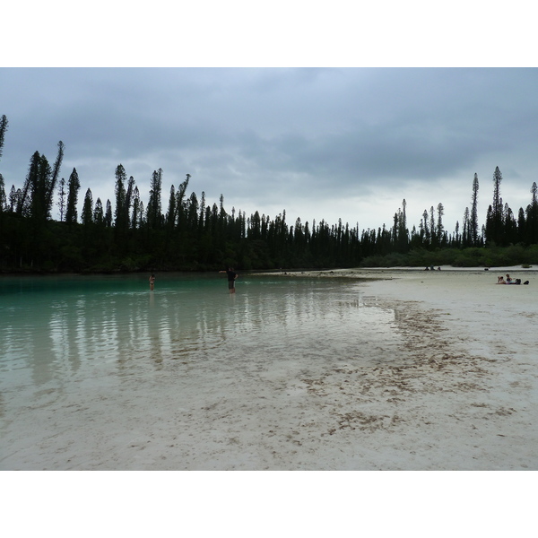 รูปถ่าย นิวแคลิโดเนีย(New Caledonia) เกาะต้นสน(Ile des pins) อ่าวโอโร(Oro Bay) 2010-05 87