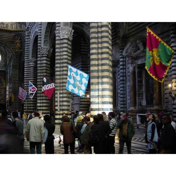 รูปถ่าย อิตาลี(Italy) ซีเอน่า(Siena) 2002-04 15