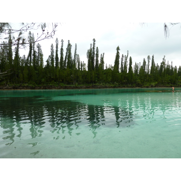 รูปถ่าย นิวแคลิโดเนีย(New Caledonia) เกาะต้นสน(Ile des pins) อ่าวโอโร(Oro Bay) 2010-05 23