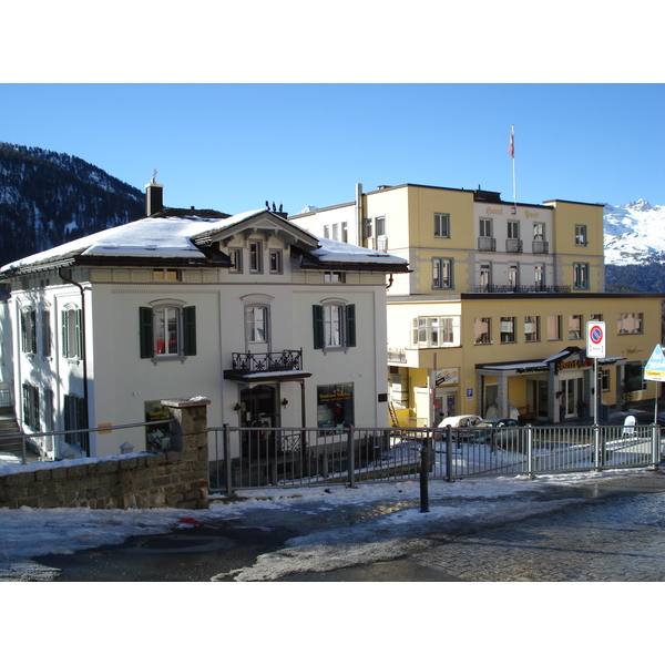 รูปถ่าย สวิสเซอร์แลนด์(Switzerland) ปองเทรซีน่า(Pontresina) 2007-01 172