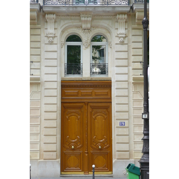 รูปถ่าย ฝรั่งเศส(France) ปารีส(Paris) ถนนนีเยล(Avenue Niel) 2007-06 65