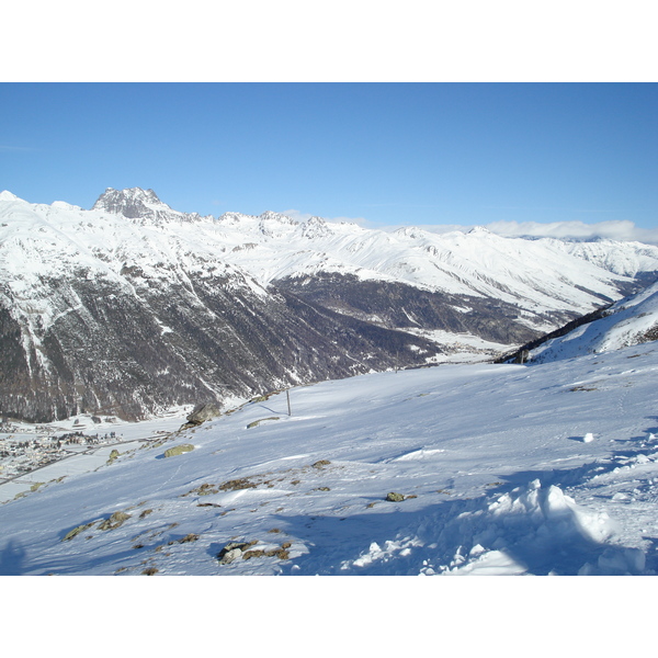 รูปถ่าย สวิสเซอร์แลนด์(Switzerland) มุตตัสมูรากล์(Muottas Muragl) 2007-01 10