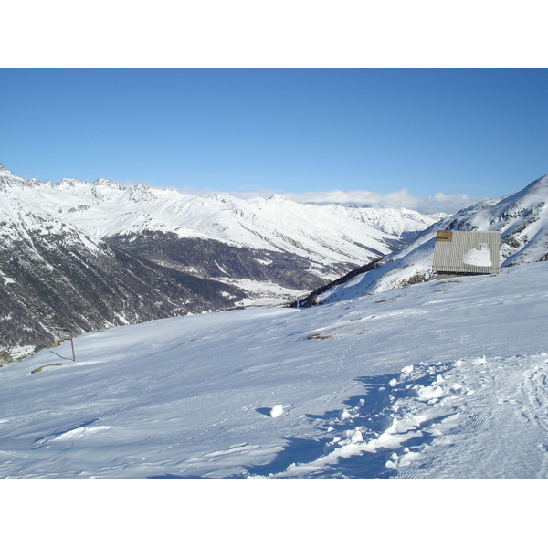 รูปถ่าย สวิสเซอร์แลนด์(Switzerland) มุตตัสมูรากล์(Muottas Muragl) 2007-01 75