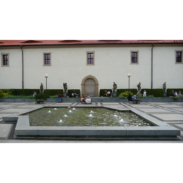 รูปถ่าย สาธารณรัฐเช็ก(Czech Republic) ปราก(Prague) รอบปราสาทปราก(Around Prague Castle) 2007-07 22