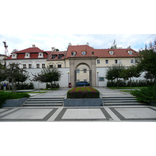 รูปถ่าย สาธารณรัฐเช็ก(Czech Republic) ปราก(Prague) รอบปราสาทปราก(Around Prague Castle) 2007-07 17
