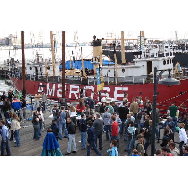 รูปถ่าย สหรัฐอเมริกา(United States) นิวยอร์ก(New York) ท่าเรือเซาท์สตรีต(South Street seaport) 2006-03 44