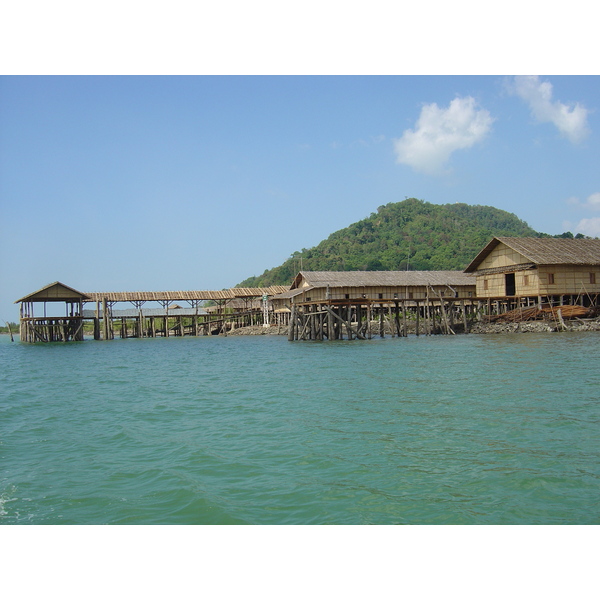 รูปถ่าย พม่า(Myanmar) มะริด(Myeik (Mergui)) 2005-01 91