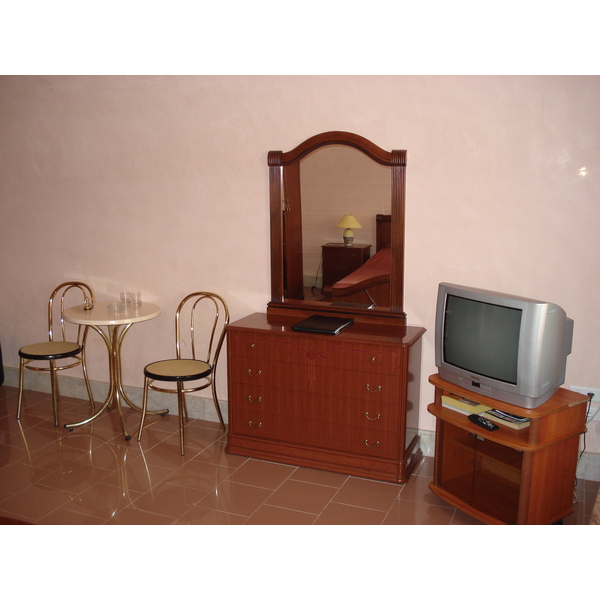 รูปถ่าย รัสเซีย(Russia) กาซาน(Kazan) โรงแรมจูเซปเป(Giuseppe Hotel) 2006-07 5
