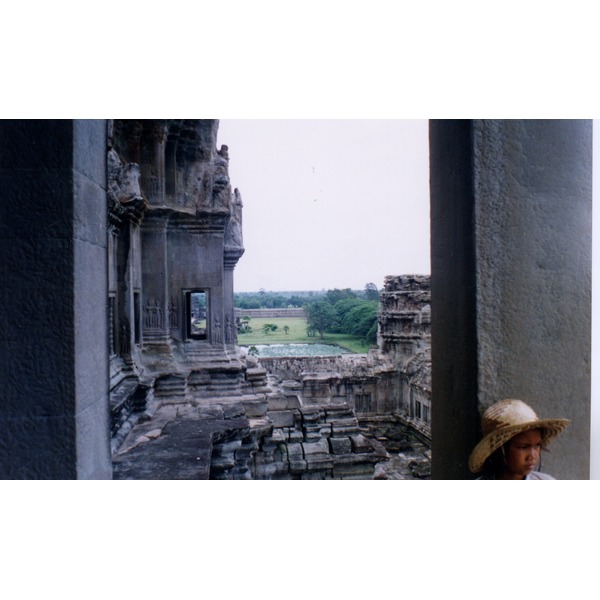 รูปถ่าย กัมพูชา(Cambodia) นครวัต(Angkor) 1996-06 33