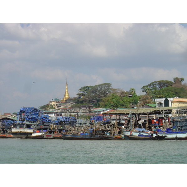 รูปถ่าย พม่า(Myanmar) มะริด(Myeik (Mergui)) 2005-01 90