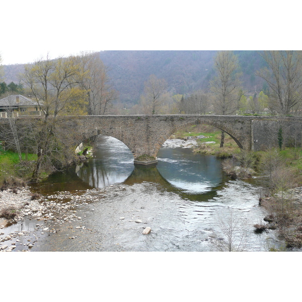 รูปถ่าย ฝรั่งเศส(France) เทือกเขาเซแวน(Cevennes Mountains) ถนนจากโกกูแรสไปฟลอรัก(Cocures to Florac road) 2008-04 35