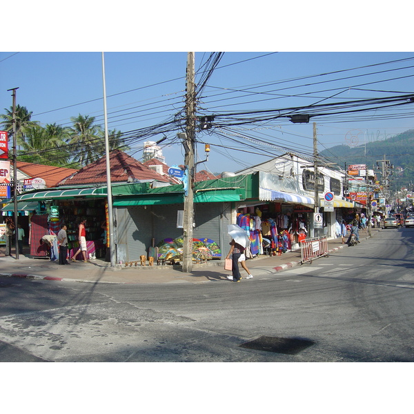 รูปถ่าย ไทย(Thailand) ภูเก็ต(Phuket) ป่าตอง(Patong) ถนนเลียบชายหาด(Beach Road) 2005-12 48