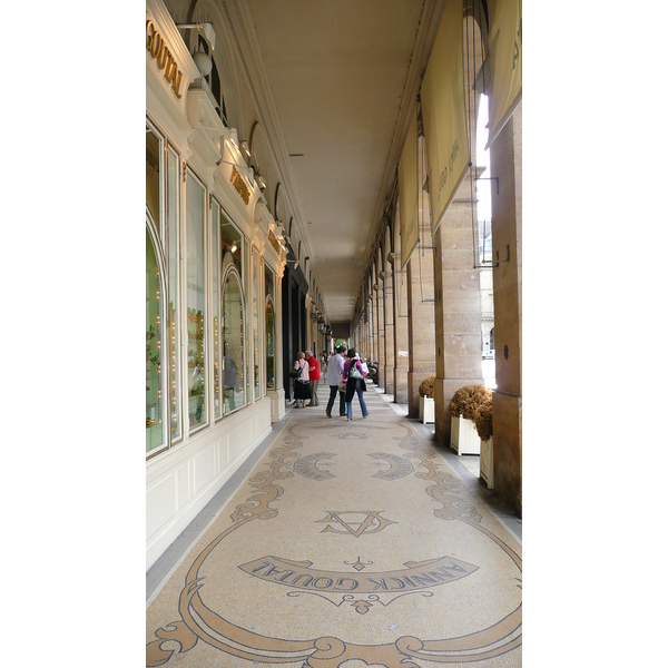 รูปถ่าย ฝรั่งเศส(France) ปารีส(Paris) จัตุรัสว็องโดม(Place Vendome) 2007-07 77