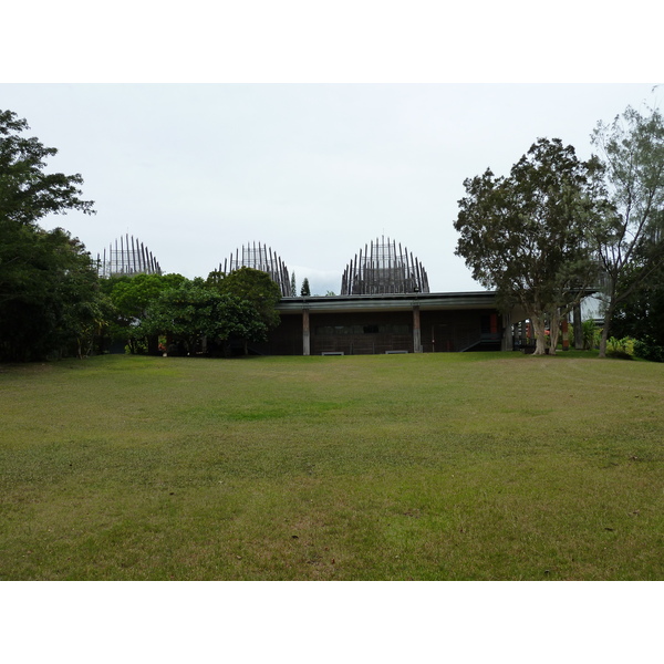 รูปถ่าย นิวแคลิโดเนีย(New Caledonia) ศูนย์วัฒนธรรมฌีบาอู(Tjibaou Cultural Centre) 2010-05 30