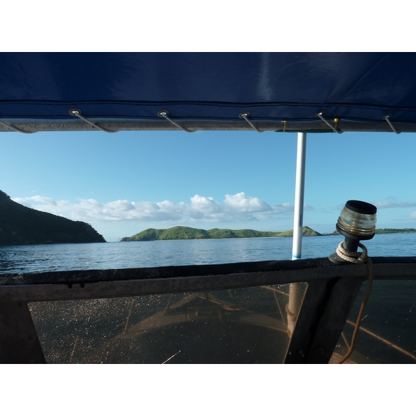 รูปถ่าย ฟิจิ(Fiji) จากเกาะอามูนูกาไปเกาะแคสต์อะเวย์(Amunuca Island to Castaway Island) 2010-05 23