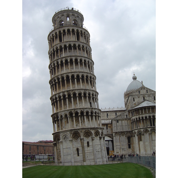 รูปถ่าย อิตาลี(Italy) ปิซา(Pisa) 2004-03 8
