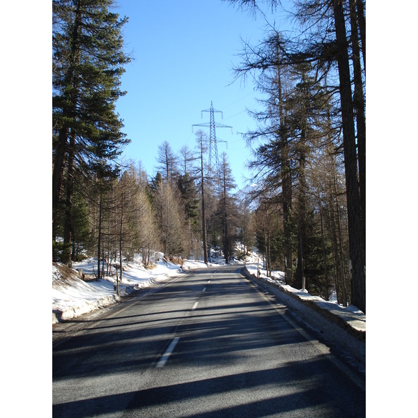 รูปถ่าย สวิสเซอร์แลนด์(Switzerland) จากปอนเตรซีนาไปลาโกเบียนโก(From Pontresina to Lago Bianco) 2007-01 65