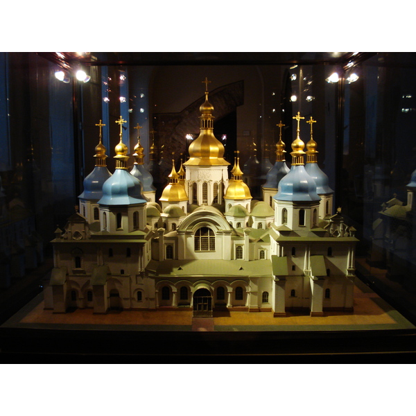 รูปถ่าย ยูเครน(Ukraine) เคียฟ(Kiev) มหาวิหารเซนต์โซเฟีย(St. Sophia) 2007-03 43