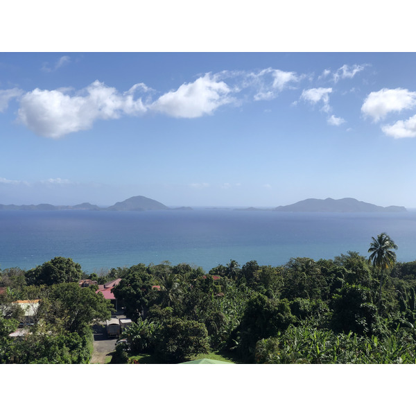 รูปถ่าย กวาเดอลูป(Guadeloupe) ทรัวรีวีแยร์(Trois Rivieres) 2021-02 12