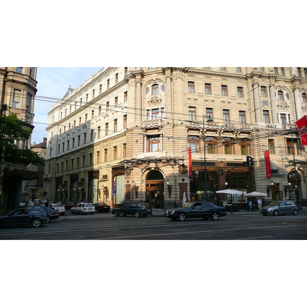 รูปถ่าย ฮังการี(Hungary) บูดาเปสต์(Budapest) ใจกลางบูดาเปสต์(Central Budapest) 2007-06 91