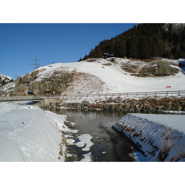 รูปถ่าย สวิสเซอร์แลนด์(Switzerland) บีวีโอ(Bivio) 2007-01 29