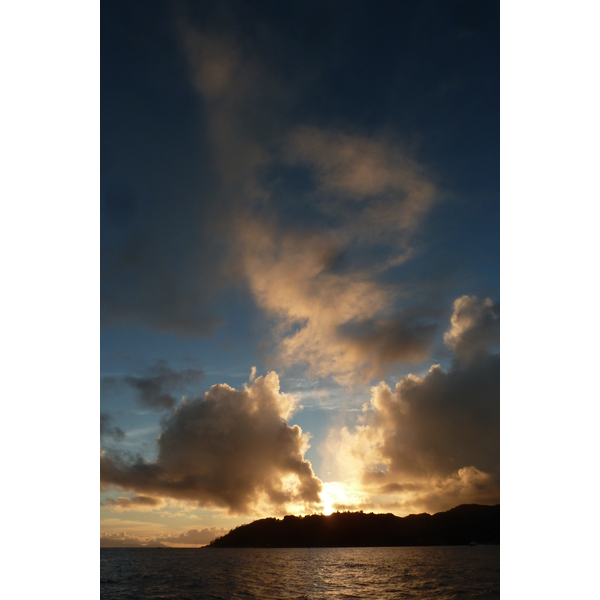 รูปถ่าย เซเชลส์(Seychelles) เกาะปราลิน(Praslin) 2011-10 12