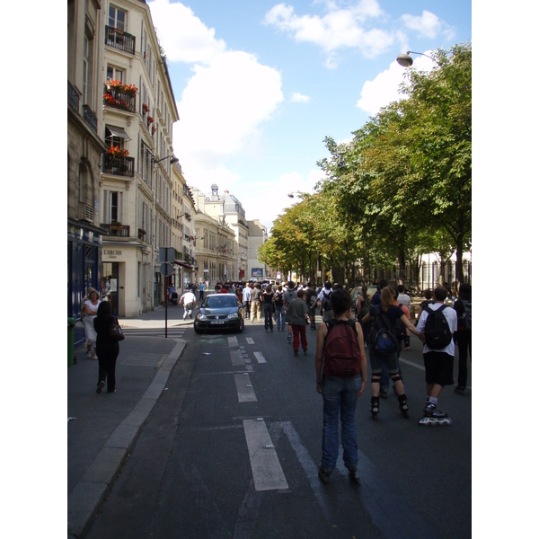 รูปถ่าย ฝรั่งเศส(France) ปารีส(Paris) เล่นสเก็ตในปารีส(Randonnee Roller et Coquillages) 2007-07 103