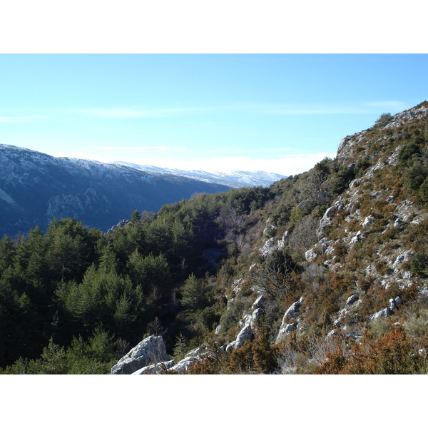 รูปถ่าย ฝรั่งเศส(France) ถนนจากกูร์เซกูลไปเกรโอลีแยร์-เล-เนจ(Coursegoule to Greolieres les neiges road) 2007-01 37