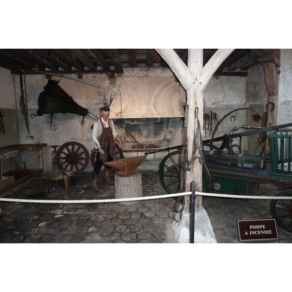 รูปถ่าย ฝรั่งเศส(France) ปราสาทโว-เลอ-วีกงต์(Vaux Le Vicomte Castle) พิพิธภัณฑ์รถม้า(Horse driven carriages museum) 2010-09 10