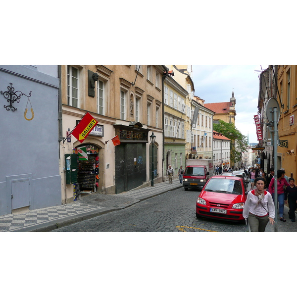 รูปถ่าย สาธารณรัฐเช็ก(Czech Republic) ปราก(Prague) รอบปราสาทปราก(Around Prague Castle) 2007-07 13