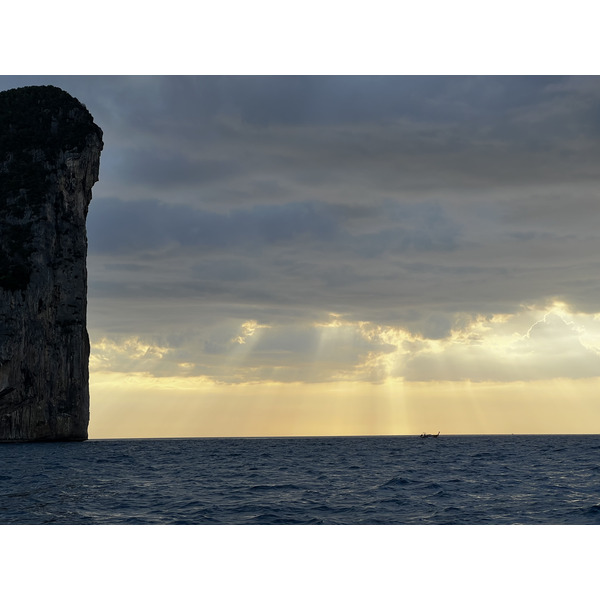 รูปถ่าย ไทย(Thailand) เกาะพีพีเล(Ko Phi Phi Ley) 2021-12 151