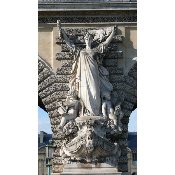 รูปถ่าย ฝรั่งเศส(France) ปารีส(Paris) ลูฟว์(Louvre) ด้านหน้าพระราชวังลูฟวร์ริมแม่น้ำ(Riverside facade of Louvre) 2007-07 21