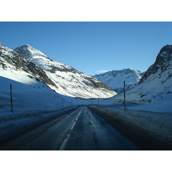รูปถ่าย สวิสเซอร์แลนด์(Switzerland) ถนนจากคูร์ไปเซนต์มอริตซ์(Chur to St Moritz Road) 2007-01 91