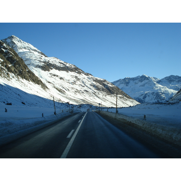 รูปถ่าย สวิสเซอร์แลนด์(Switzerland) ถนนจากคูร์ไปเซนต์มอริตซ์(Chur to St Moritz Road) 2007-01 80