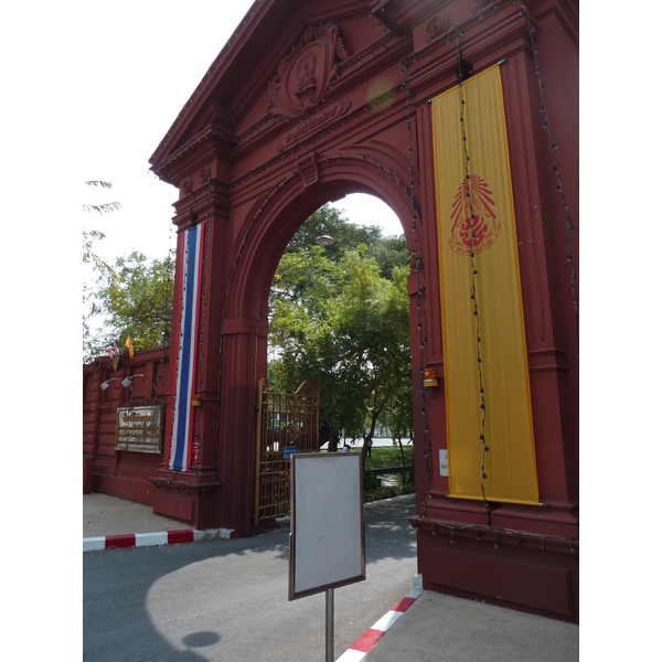 รูปถ่าย ไทย(Thailand) กรุงเทพมหานคร(Bangkok) พระที่นั่งวิมานเมฆ(Vimanmek Palace) 2011-01 47