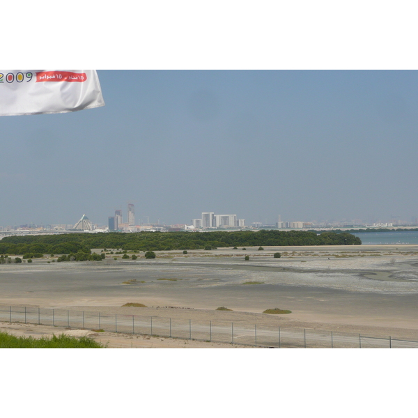 รูปถ่าย สหรัฐอาหรับเอมิเรตส์(United Arab Emirates) ดูไบ(Dubai) จุมัยเราะห์(Jumeirah) 2009-01 25