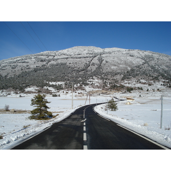 รูปถ่าย ฝรั่งเศส(France) ถนนจากกูร์เซกูลไปเกรโอลีแยร์-เล-เนจ(Coursegoule to Greolieres les neiges road) 2007-01 94