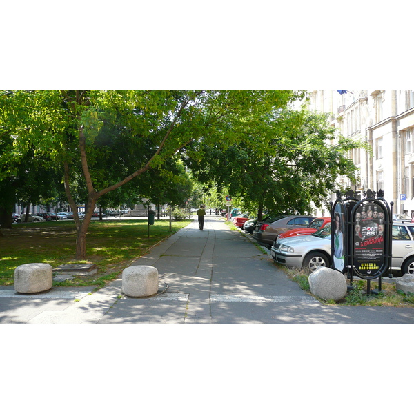 รูปถ่าย ฮังการี(Hungary) บูดาเปสต์(Budapest) ใจกลางบูดาเปสต์(Central Budapest) 2007-06 183