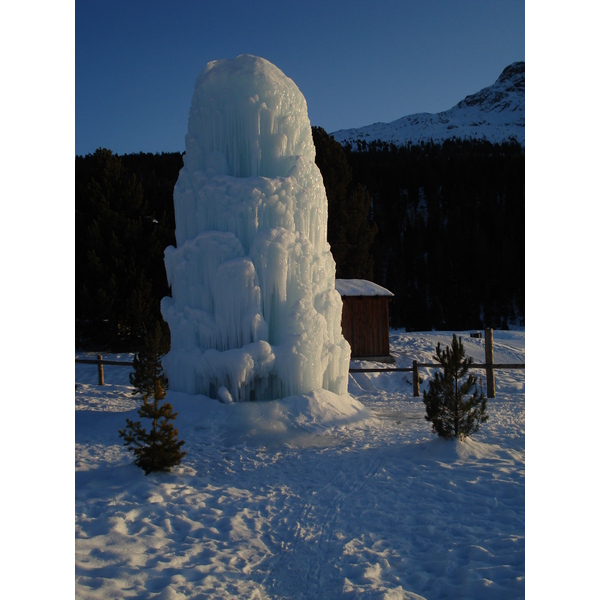 รูปถ่าย สวิสเซอร์แลนด์(Switzerland) เซนต์มอริตซ์ ชลาริญญา(St Moritz Schlarigna) 2007-01 88