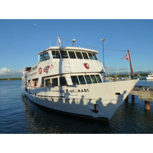รูปถ่าย ฟิจิ(Fiji) ท่าเรือเดนาเรา(Port Denarau) 2010-05 43