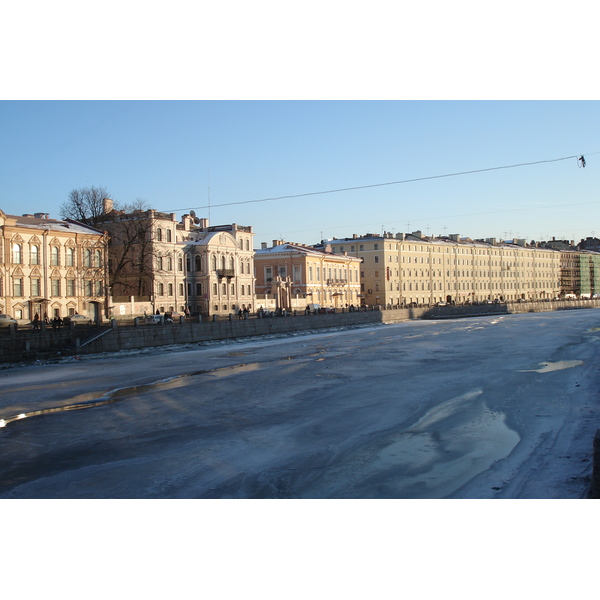 รูปถ่าย รัสเซีย(Russia) เซนต์ปีเตอร์สเบิร์ก(St Petersburg) ถนนเนฟสกี(Nevsky Prospect) 2006-03 1