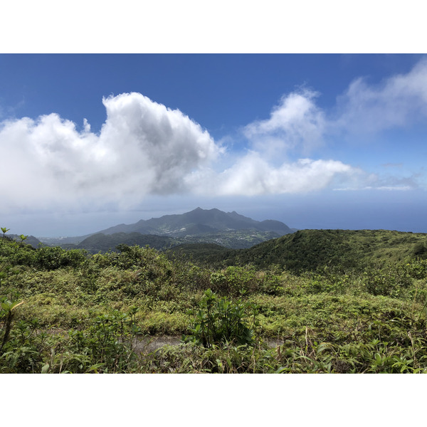 รูปถ่าย กวาเดอลูป(Guadeloupe) ภูเขาไฟลากร็องด์ซูฟรีแยร์(La Grande Soufriere) 2021-02 30