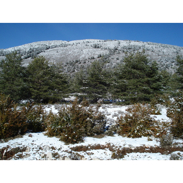 รูปถ่าย ฝรั่งเศส(France) ถนนจากกูร์เซกูลไปเกรโอลีแยร์-เล-เนจ(Coursegoule to Greolieres les neiges road) 2007-01 93