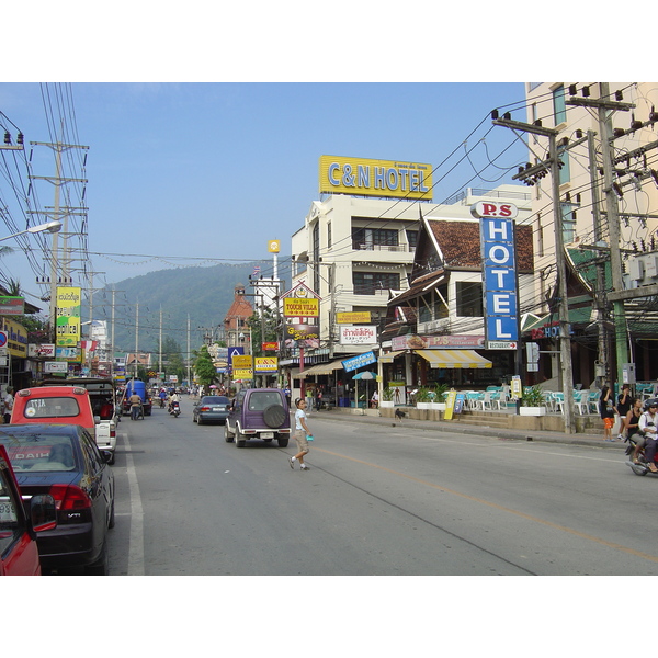 รูปถ่าย ไทย(Thailand) ภูเก็ต(Phuket) ป่าตอง(Patong) ถนนสาย 2(2nd Road) 2005-12 6